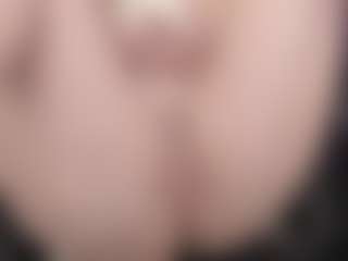 kellycarolina's Live Sex Cam Show