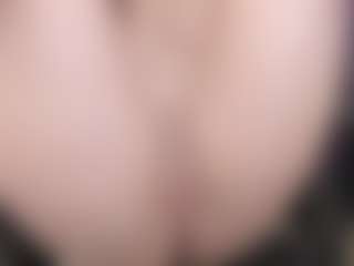 kellycarolina's Live Sex Cam Show