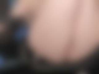 kellycarolina's Live Sex Cam Show