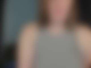 Live cam show with kellycarolina - Bedroom MILF on realtime-chat