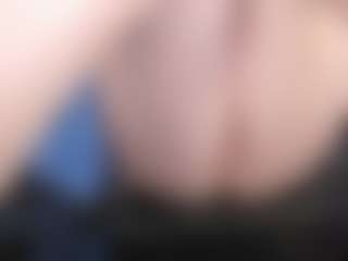 kellycarolina's Live Sex Cam Show