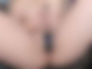 kellycarolina's Live Sex Cam Show