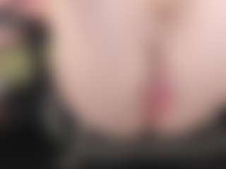 kellycarolina's Live Sex Cam Show