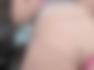 kellycarolina's Live Sex Cam Show