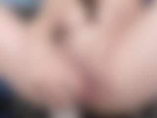 kellycarolina's Live Sex Cam Show