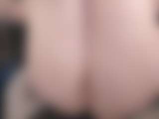 kellycarolina's Live Sex Cam Show