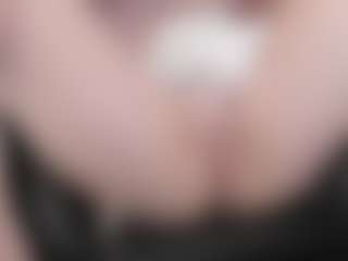 kellycarolina's Live Sex Cam Show