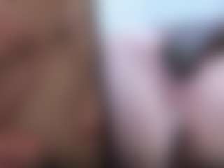 kellycarolina's Live Sex Cam Show
