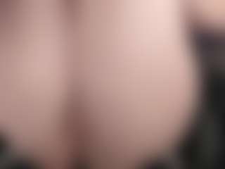 kellycarolina's Live Sex Cam Show