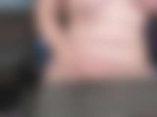 kellycarolina's Live Sex Cam Show
