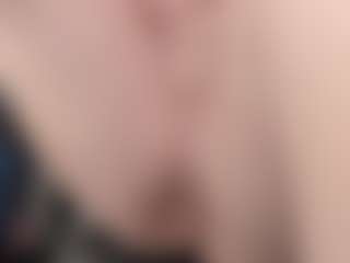Live cam show with kellycarolina - Dildo Or Vibrator on Fling VIP Chat