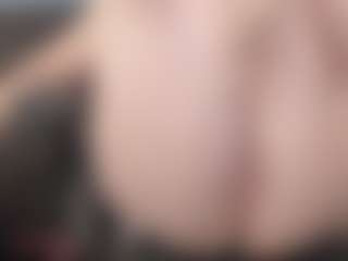 kellycarolina's Live Sex Cam Show
