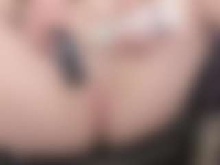 kellycarolina's Live Sex Cam Show