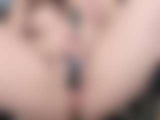kellycarolina's Live Sex Cam Show