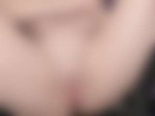 kellycarolina's Live Sex Cam Show