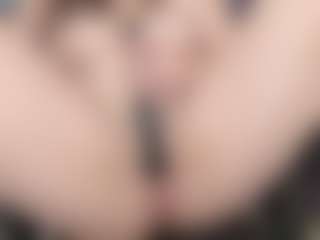Live cam show with kellycarolina - Lovense Middle Aged on TeamSkeetLive