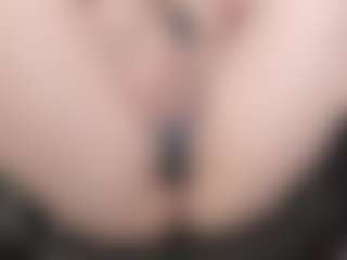 kellycarolina's Live Sex Cam Show