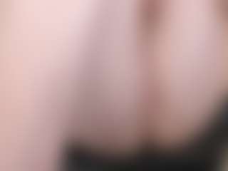 kellycarolina's Live Sex Cam Show