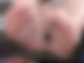 Live cam show with kellycarolina - Lovense Middle Aged on SpankPalCams