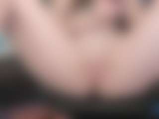 kellycarolina's Live Sex Cam Show
