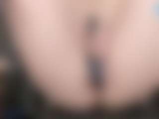 kellycarolina's Live Sex Cam Show