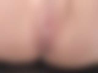 kellycarolina MILF webcam performer live streaming