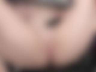 kellycarolina's Live Sex Cam Show