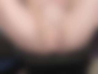 kellycarolina's Live Sex Cam Show