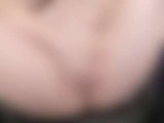 kellycarolina's Live Sex Cam Show