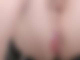 kellycarolina's Live Sex Cam Show