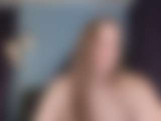 kellycarolina's Live Sex Cam Show