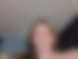 Live cam show with kellycarolina - Oil on SpankPalCams