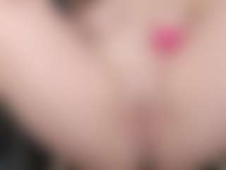 kellycarolina MILF webcam performer live streaming