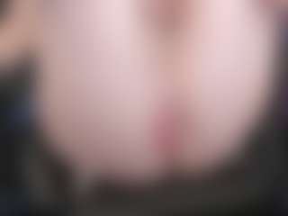 kellycarolina's Live Sex Cam Show