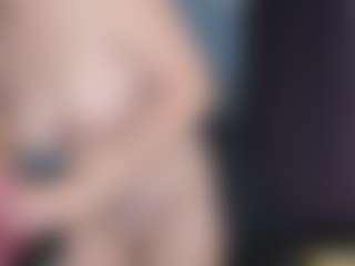 Live cam show with kellycarolina - Squirt on Strip Flash - Live Sex Shows