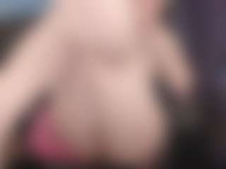 kellycarolina's Live Sex Cam Show