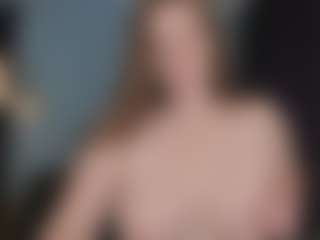 Live cam show with kellycarolina - Lovense Middle Aged on Camsoda