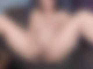 kellycarolina's Live Sex Cam Show