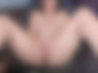 Live cam show with kellycarolina - HD on Hubzter Live