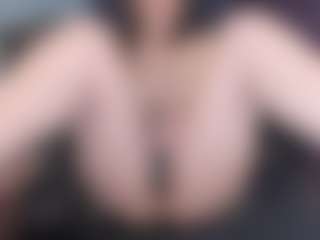 kellycarolina's Live Sex Cam Show