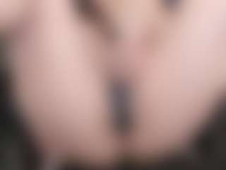 Live cam show with kellycarolina - Spank on Camsoda
