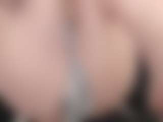 kellycarolina's Live Sex Cam Show