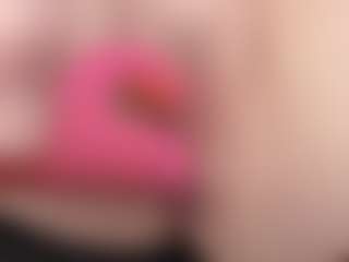 kellycarolina's Live Sex Cam Show