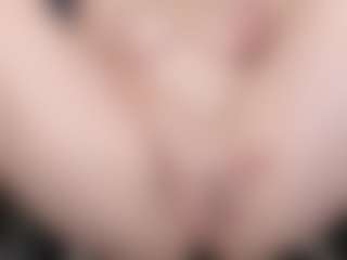 Live cam show with kellycarolina - Big Ass MILF on Camsoda
