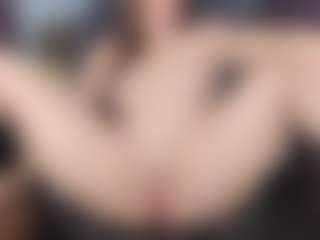 kellycarolina's Live Sex Cam Show