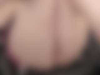 kellycarolina's Live Sex Cam Show