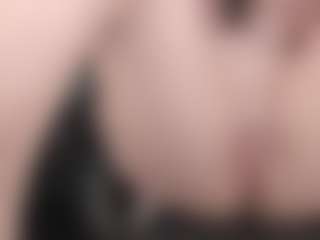 kellycarolina's Live Sex Cam Show