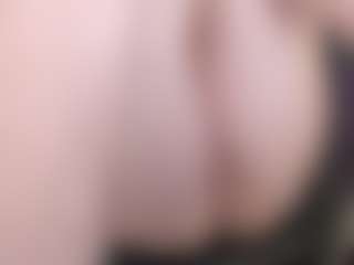 kellycarolina's Live Sex Cam Show