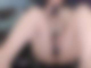 kellycarolina's Live Sex Cam Show