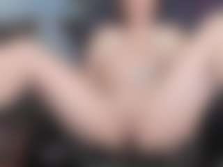 kellycarolina's Live Sex Cam Show